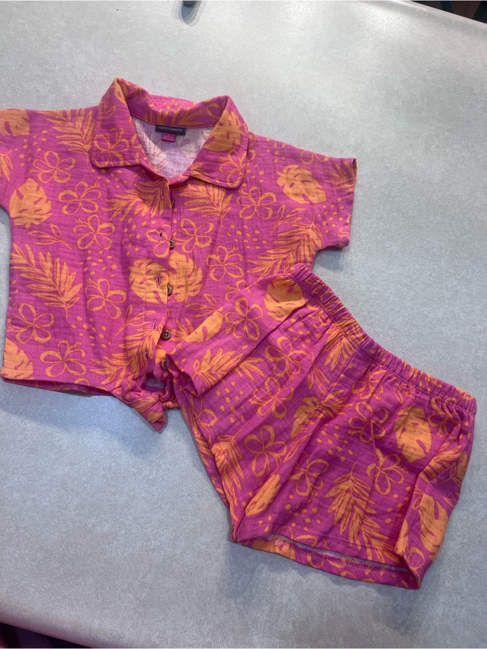 NWOT Tropical Two-Piece Shirt & Shorts Set — Pink with Orange Print (k)
